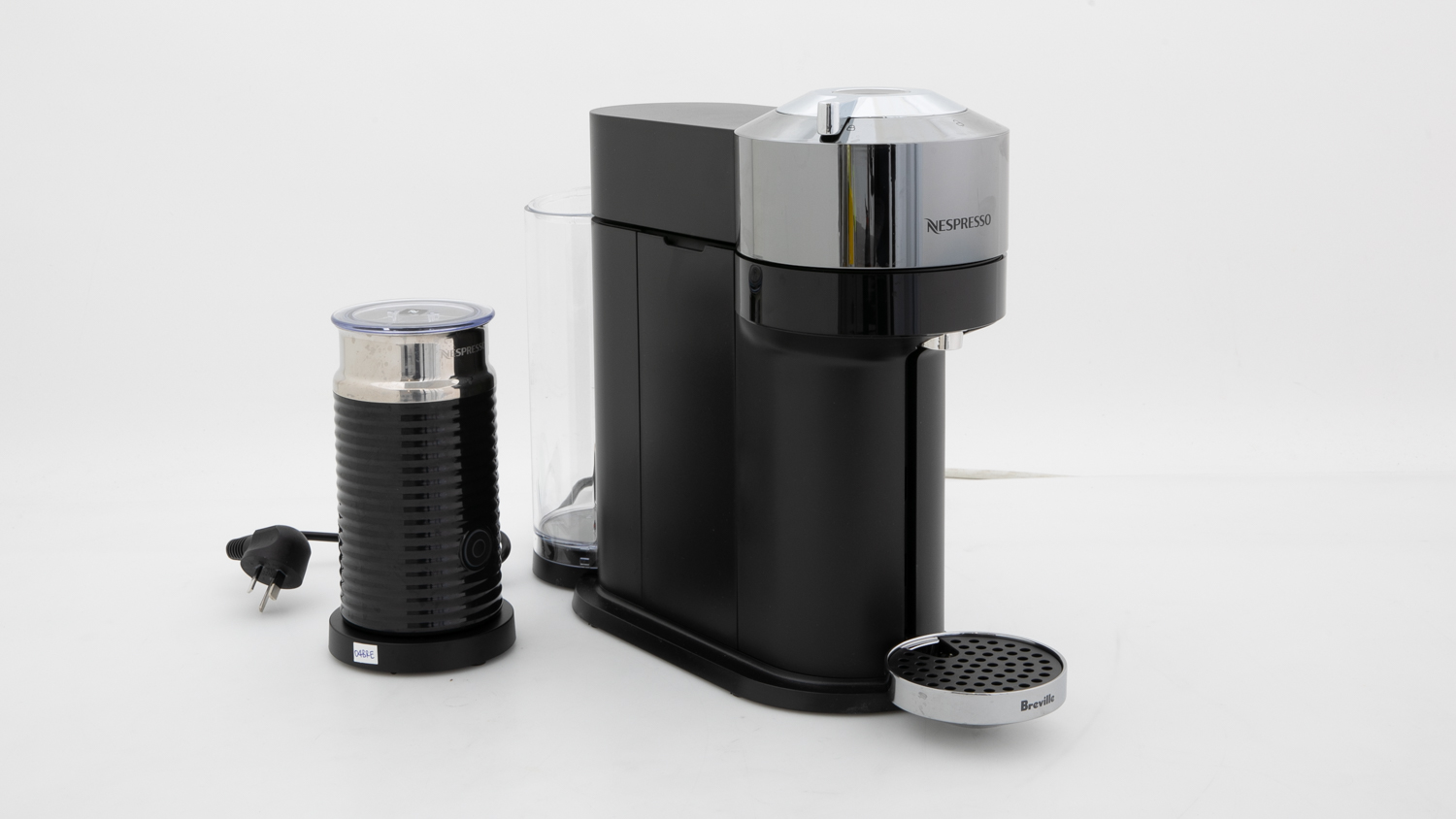 Breville Nespresso Vertuo Next & Aeroccino 3 Bundle BNV570