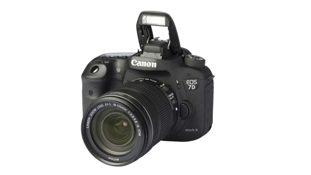 Canon EOS 7D Mark II carousel image