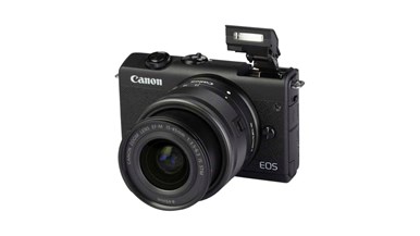 Canon EOS M200