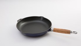 Chasseur Cast iron frypan french blue 19556 Review Frypan CHOICE