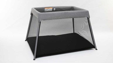 Childcare Outta Travel Cot 079102N-385