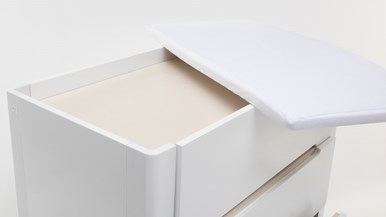 Cocoon Allure Change Table