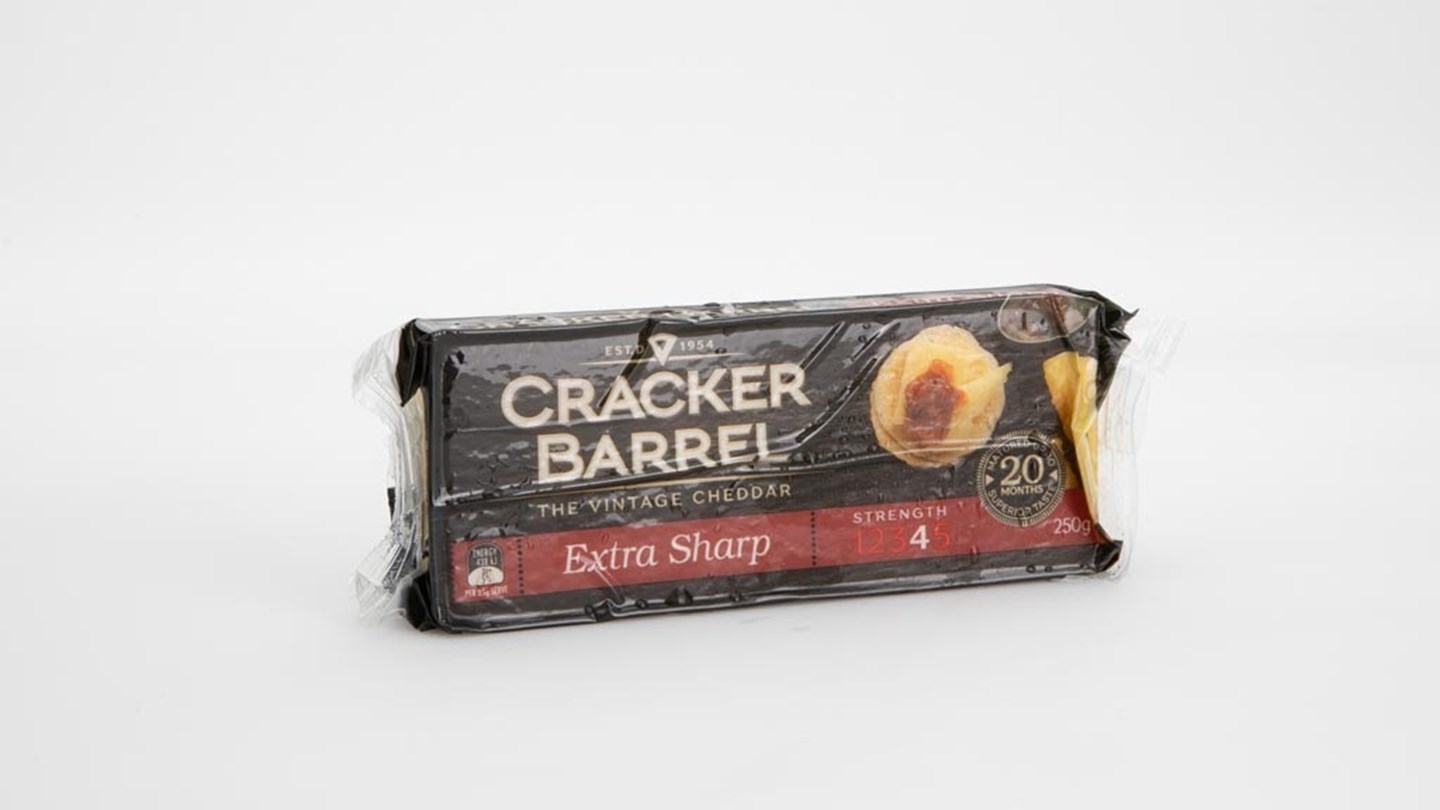 Cracker Barrel The Vintage Cheddar Special Reserve Review Cheddar cheese CHOICE