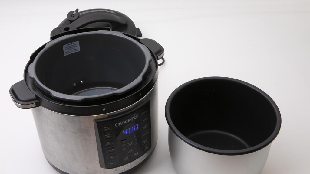 Crock-Pot Express Crock Multi Cooker 5.7L  CPE200