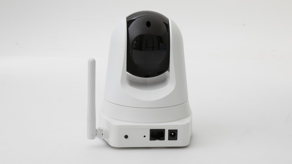 D-Link DCS-5020L Wireless N Day u0026 Night Pan/Tilt Cloud Camera