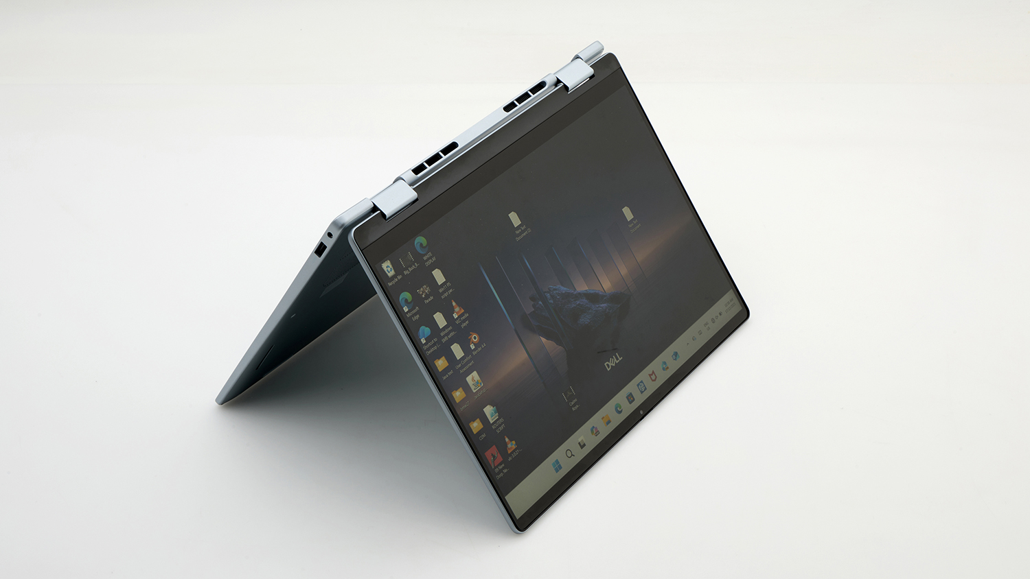 Dell 14 Plus 2-in-1 DB04255