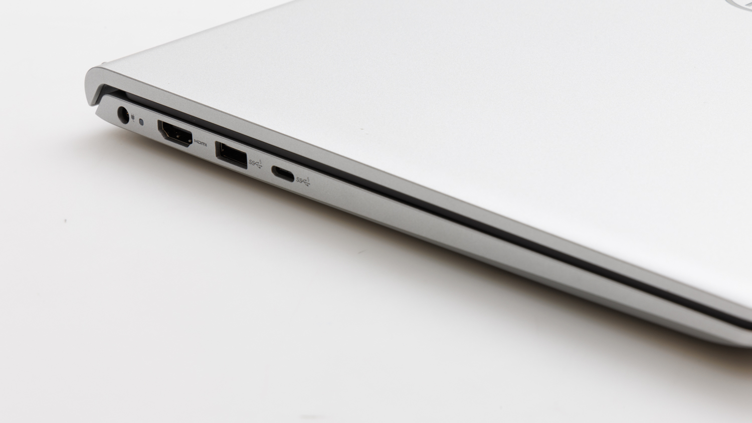 Dell Inspiron 15 3000 (3530)