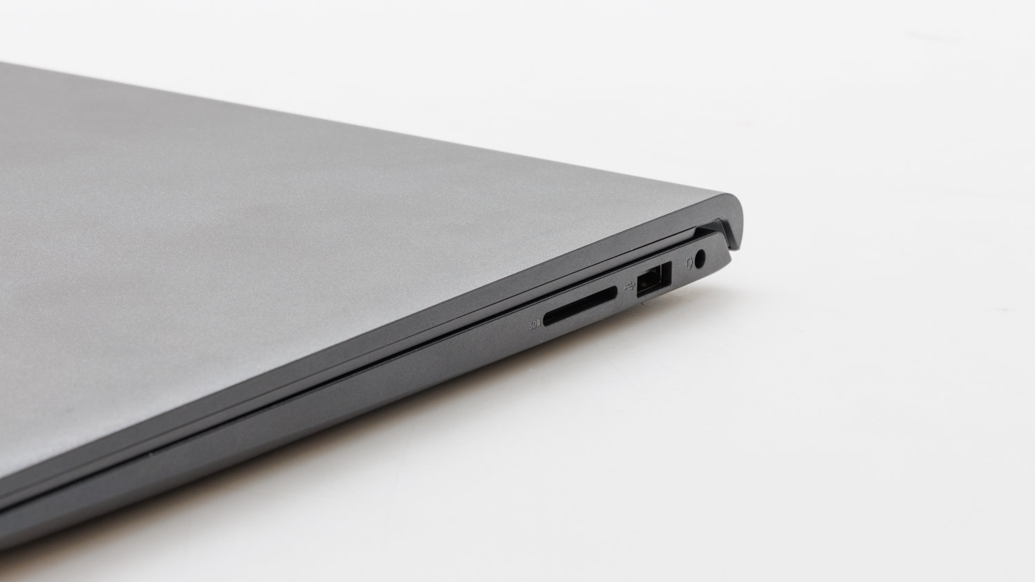 Dell Inspiron 15 3000 (3535)