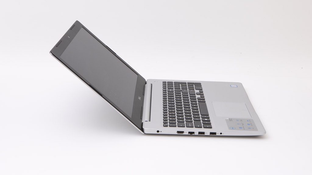 Dell Inspiron 15 5000 (5570)