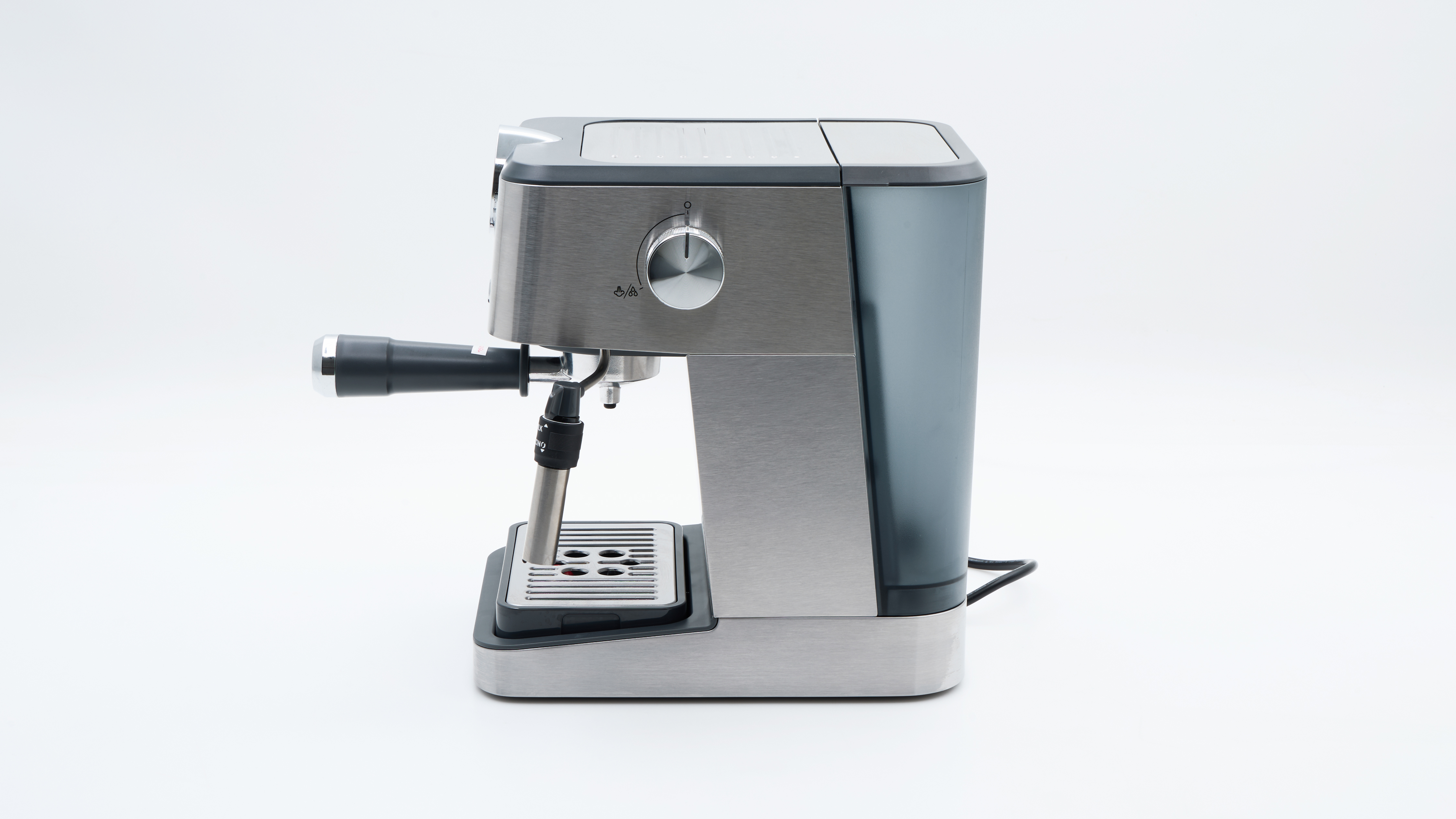 DeLonghi Classic Manual Coffee Machine (EM450.M)