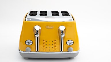 DeLonghi Icona Capitals 4 slice toaster  CTOC4003Y