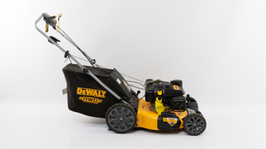 DeWalt 173CC 21u0022 Self Propelled Petrol Lawn Mower (12AVP2KL347)