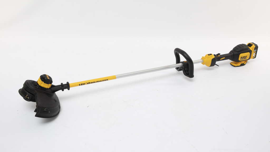 Dewalt DCM561PB