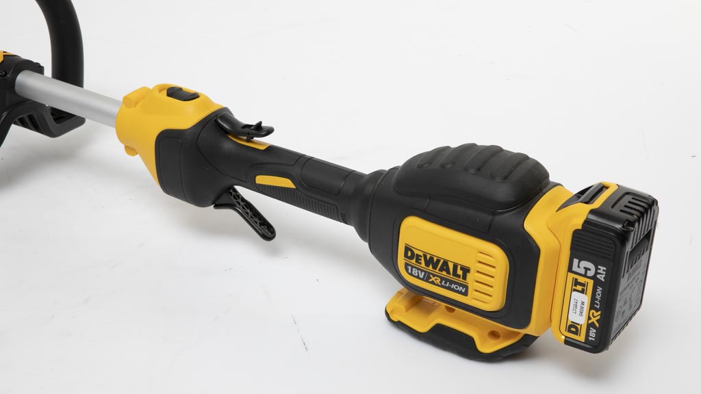 Dewalt DCM561PB Review | Line trimmer | CHOICE