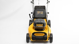 DeWalt DCMW564P2 XE Review Battery lawnmower CHOICE