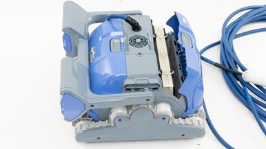 Dolphin by Maytronics M400CB