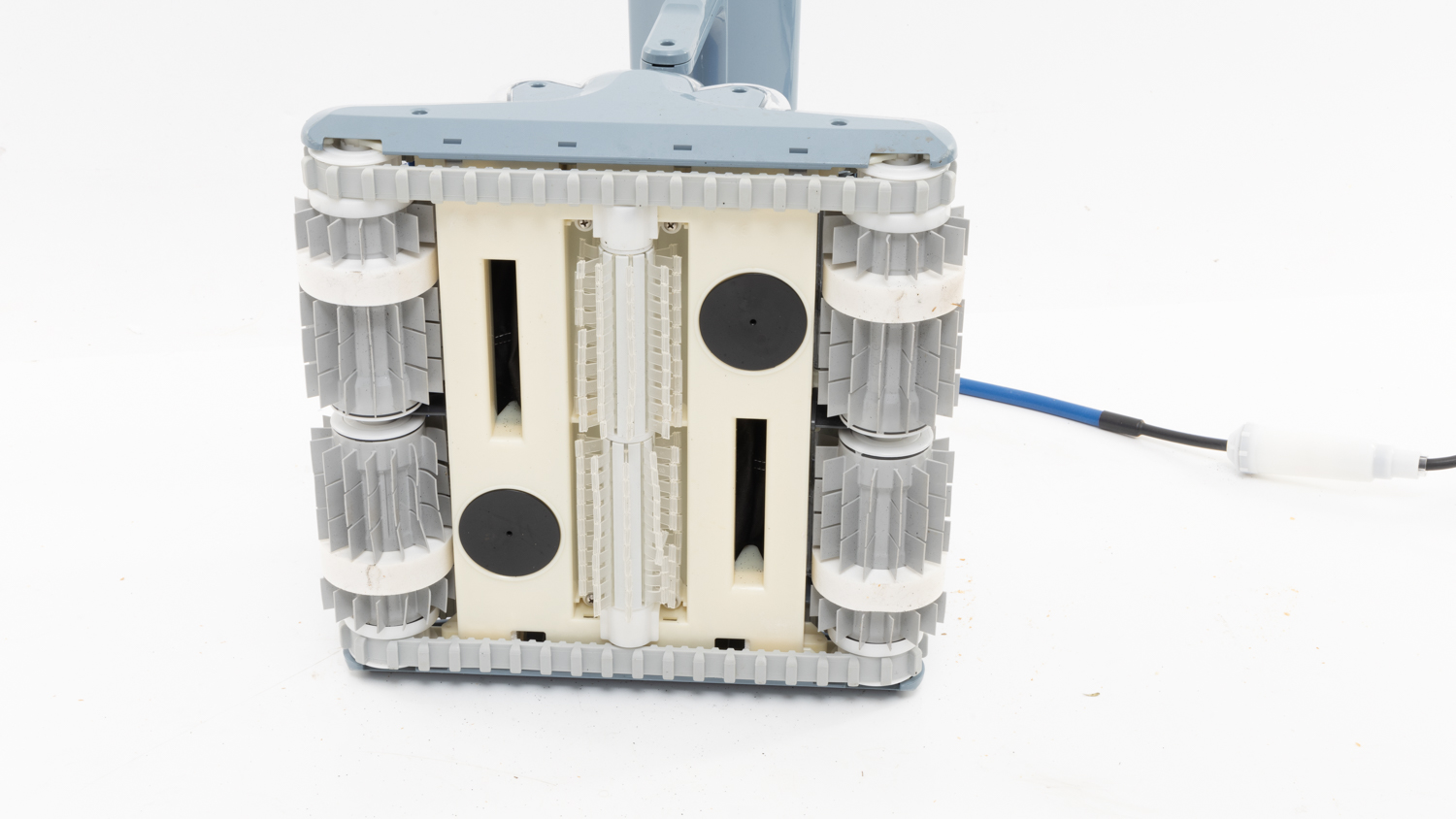 Dolphin by Maytronics M400CB