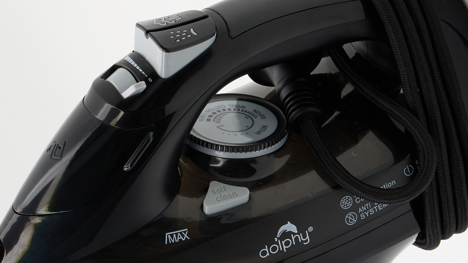 Dolphy Electric Steam Iron DIRN0006