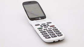 Doro 6520 now available on Three - Coolsmartphone