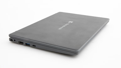 Dynabook E10-S (PYT00A-00H019)