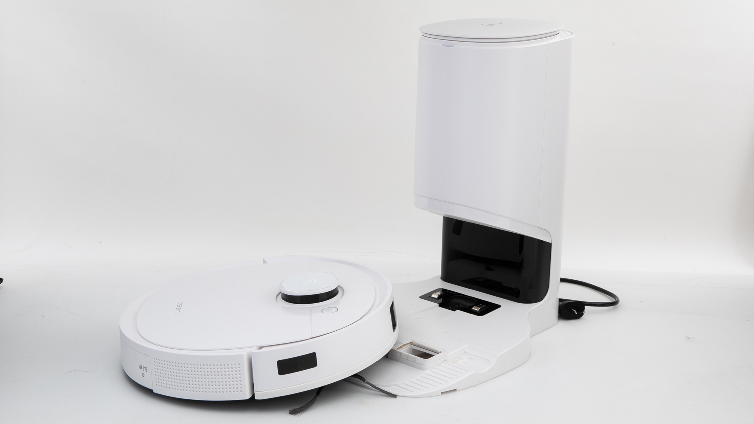deebot ecovacs t9