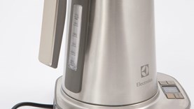 https://pdbimg.choice.com.au/electrolux-expressionist-collection-eek7804s_2_mobile.JPG