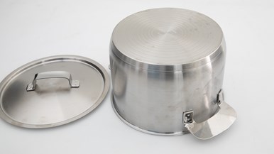 Fiskars made for Miele All Steel casserole 4L KMKT 2040-2