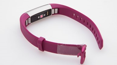 Fitbit Alta HR