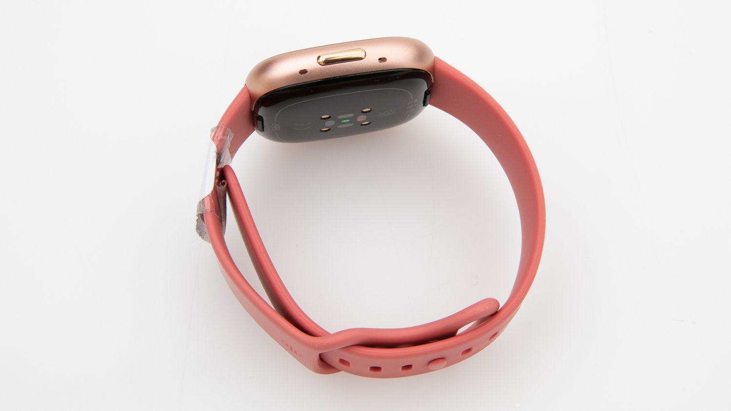 Fitbit Versa 4 Review Fitness tracker and smartwatch CHOICE