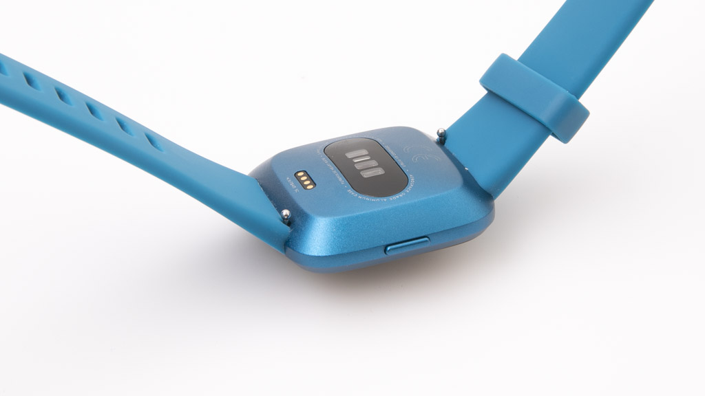 fitbit versa lite edition specs