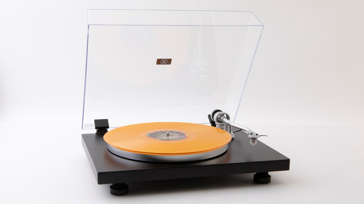 Flea Market FMTTATMB Review | Turntable and record player | CHOICE