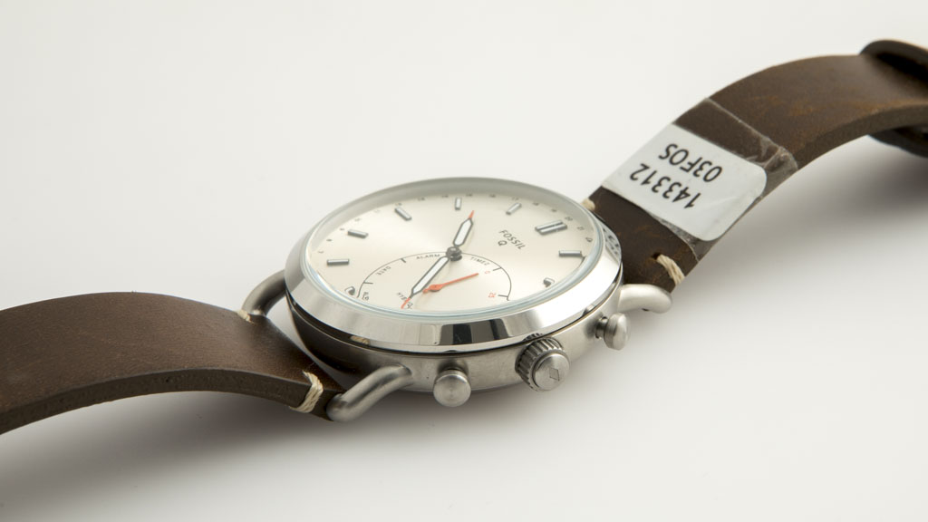 fossil hybrid smartwatch commuter review