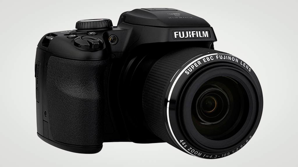 Fujifilm FinePix S8400W carousel image