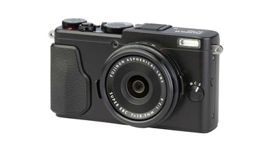 Fujifilm X70