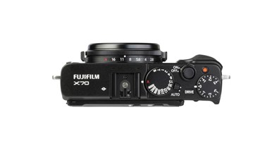 Fujifilm X70