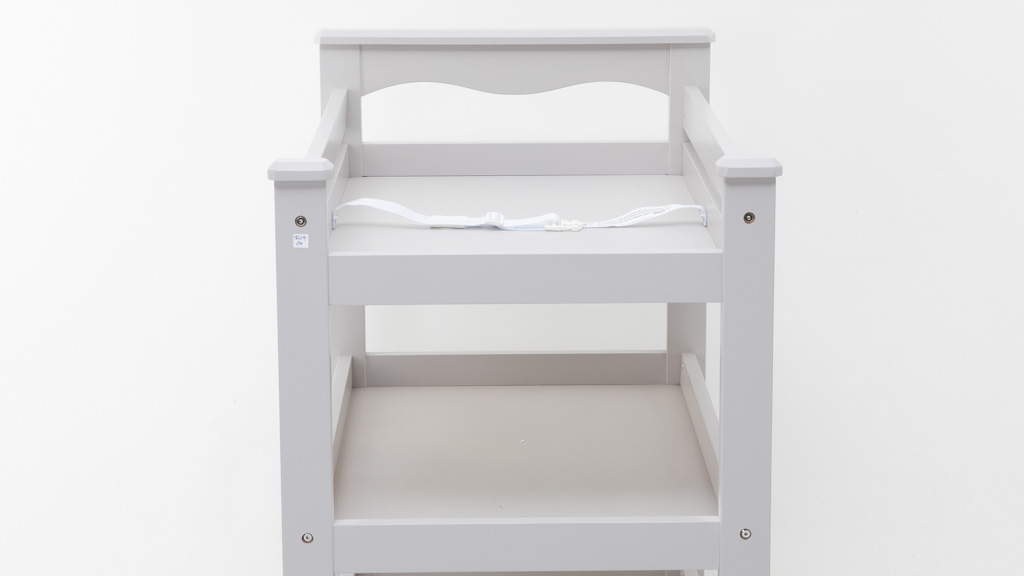 Genesis Pioneer Changing Table