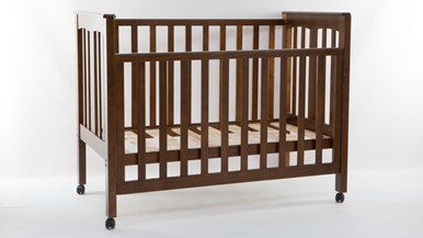 Genesis Pioneer cot