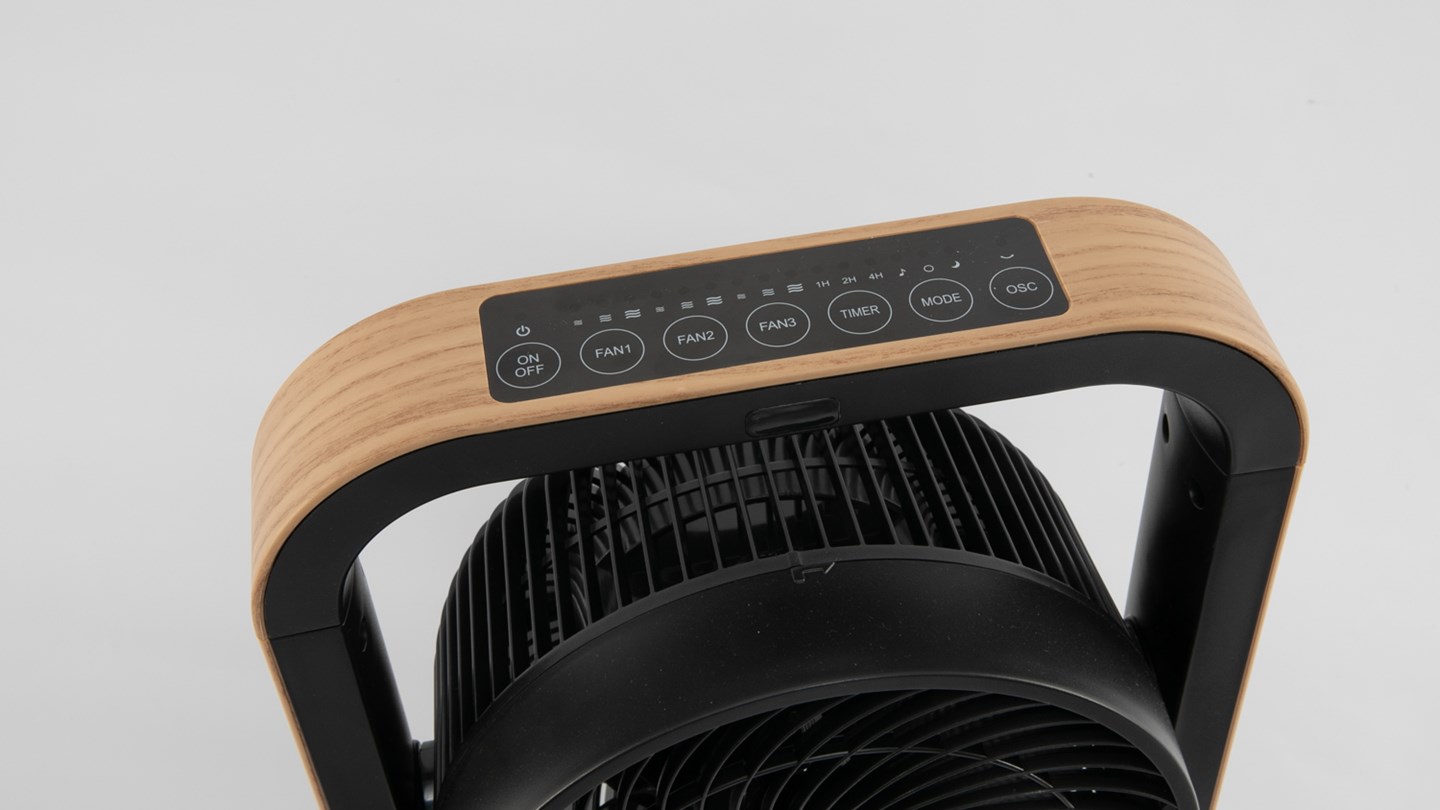 Goldair Triple Head Multi Fan GCMT300 Review Pedestal and tower fan