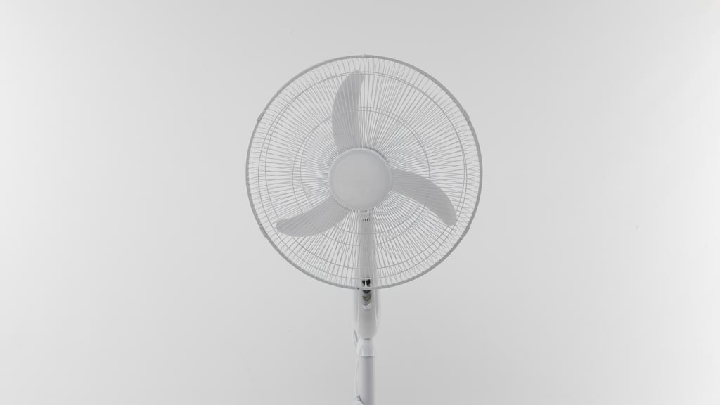 GVA 45cm Pedestal Fan G45PFW16