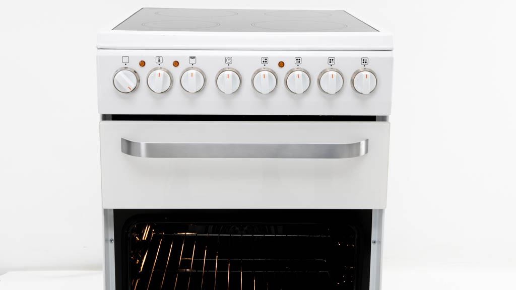 Haier HOR54B7MSW1 Review Freestanding oven (with cooktop) CHOICE