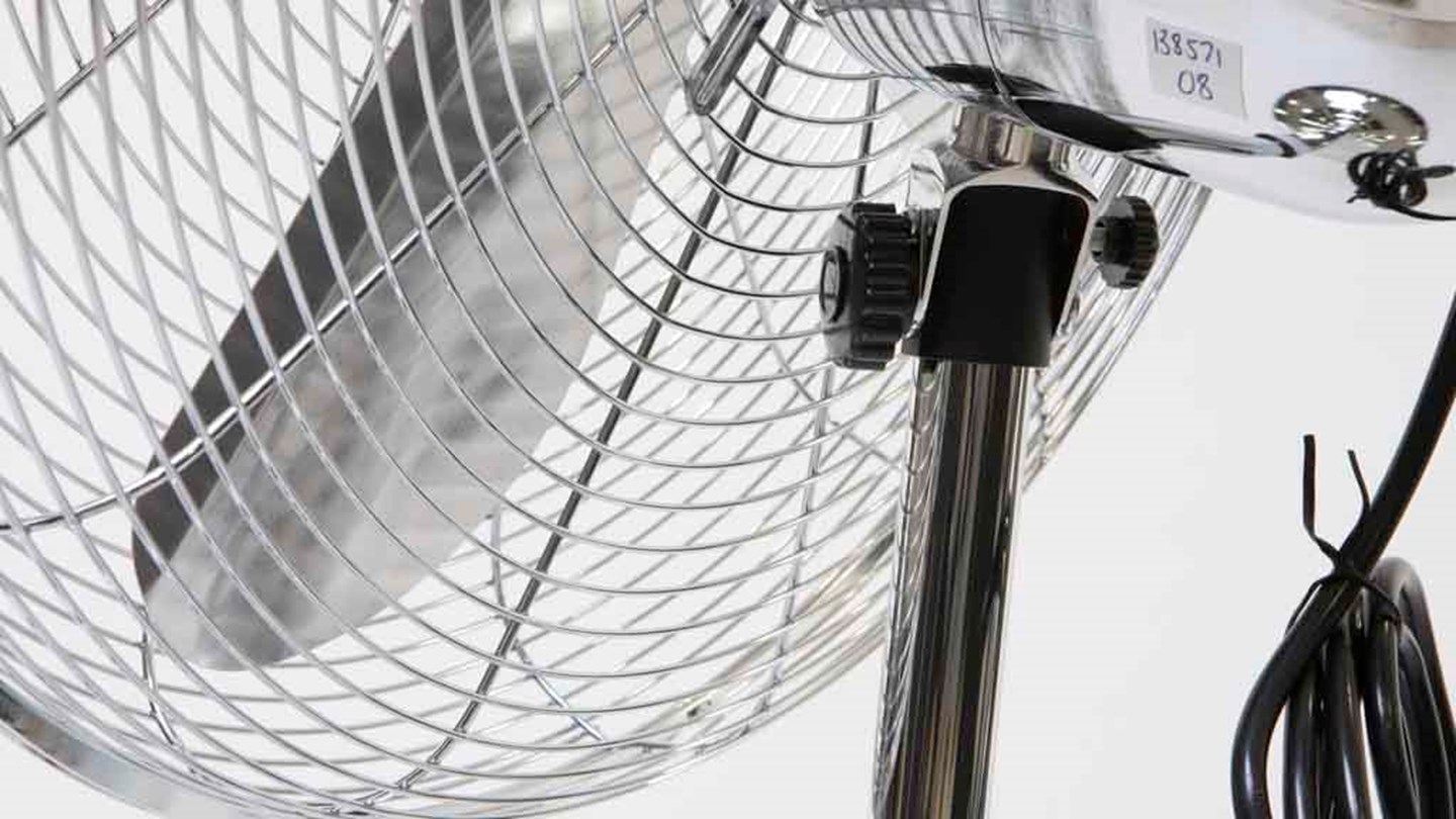 Heller 45cm Chrome Metal Pedestal Fan MPF45C Review Pedestal and tower fan CHOICE