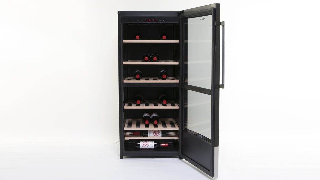hisense wine cooler review