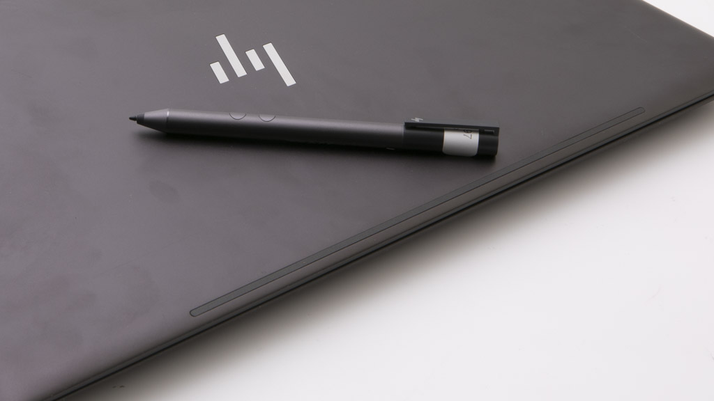 HP Envy x360 Convertible 15-bq002au