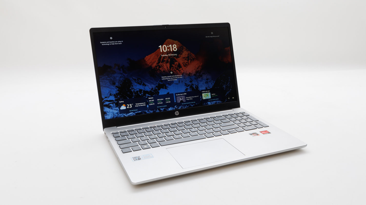 HP Laptop 15-fc0303AU