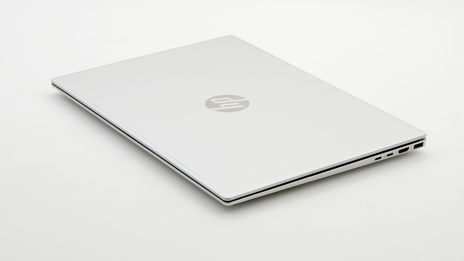 HP OmniBook 5 Laptop Next Gen AI 16-inch Laptop (16-ag1012AU)