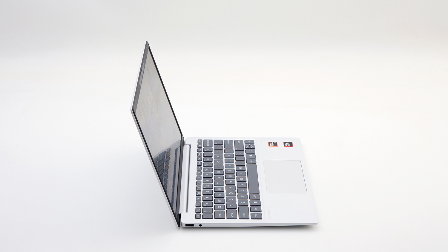HP OmniBook 7 Aero Next Gen AI 13.3-inch Laptop (13-bg1068AU)