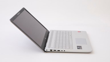 HP Pavilion Laptop 15-cd024AX