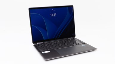 HP Spectre x360 2-in-1 14-ef2024TU