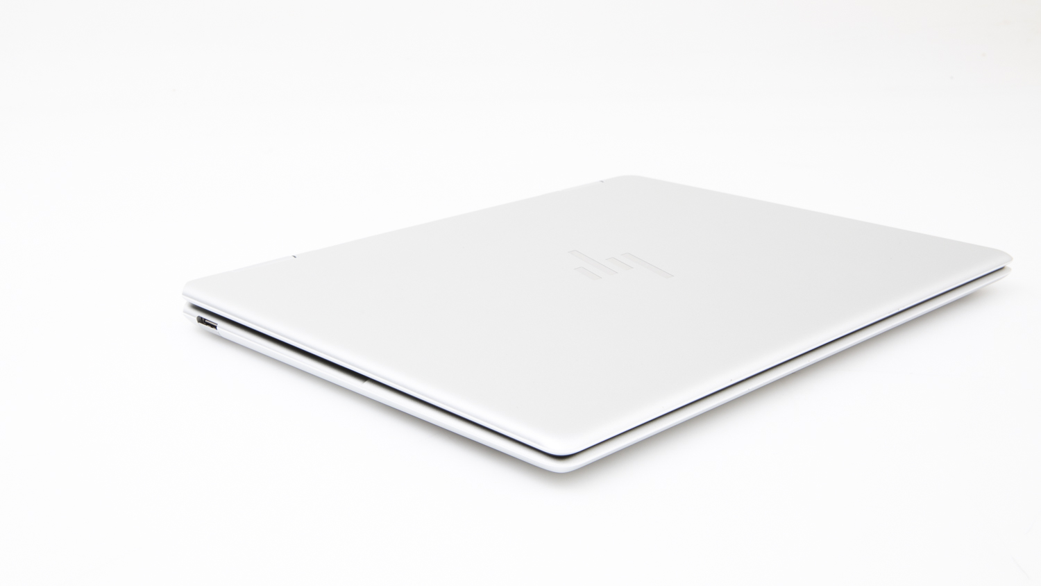 HP Spectre x360 2-in-1 Laptop 14-ef0002TU