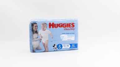 Huggies Ultra Dry Nappies for Boys Size 5